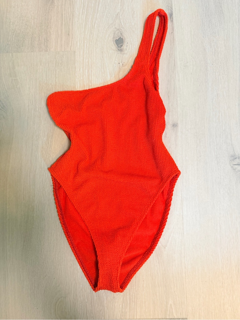GOOD AMERICAN Red One Shoulder One Piece Swimsuit Size 1/2 Small/Medium $150